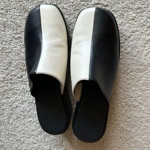 Lisa Says Gah black and white two tone Dakota clogs / mules